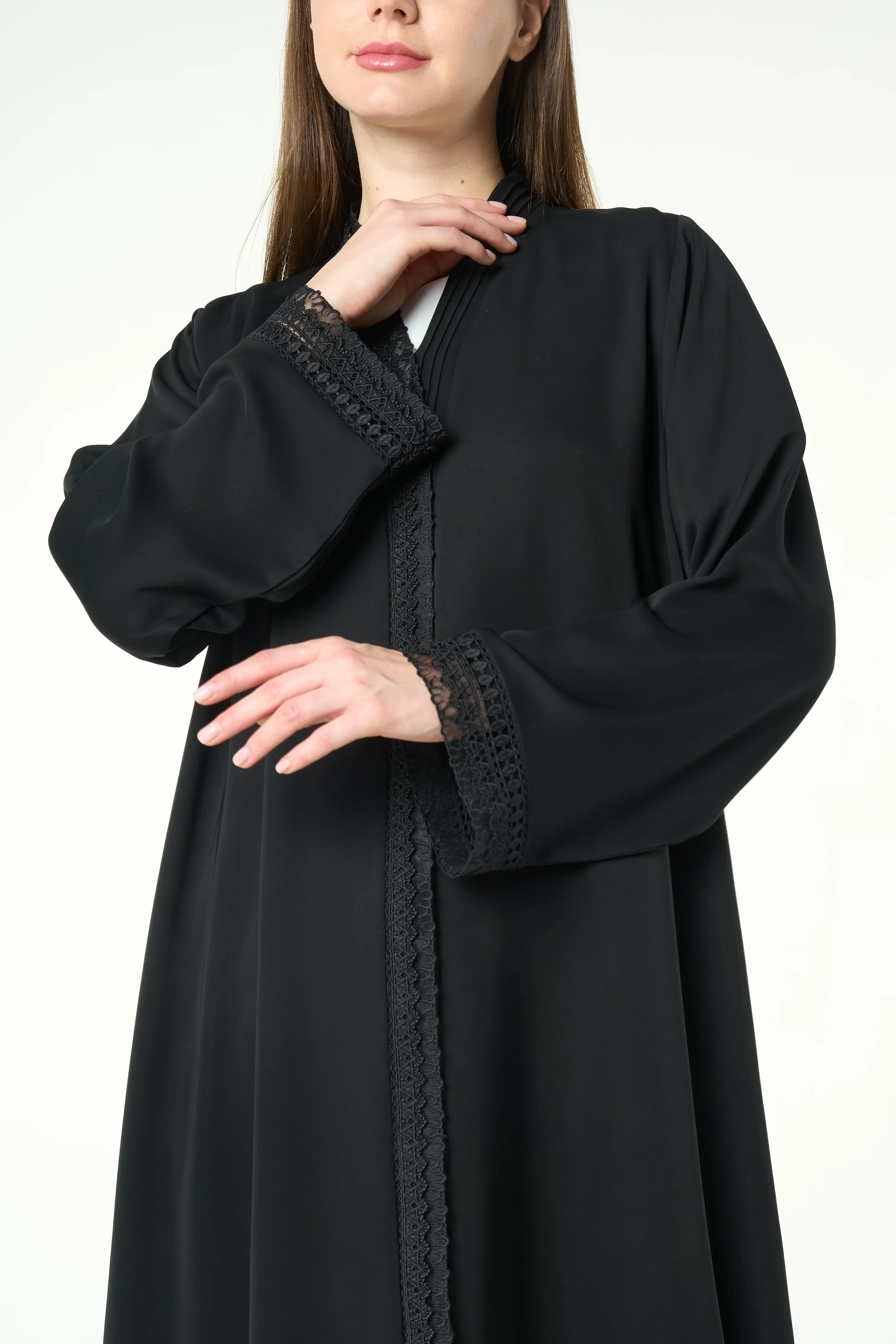 Black Reem Nada, Elegant Lace Details