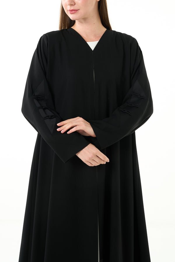 Black Maya Crepe Abaya with Classic Minimal Finish