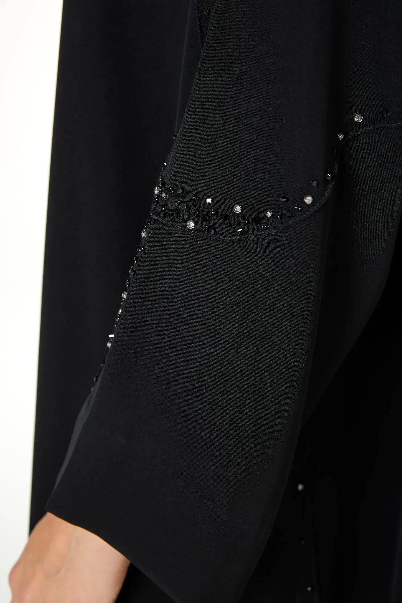 Black Farasha Crepe Abaya with Beaded Curve Detail