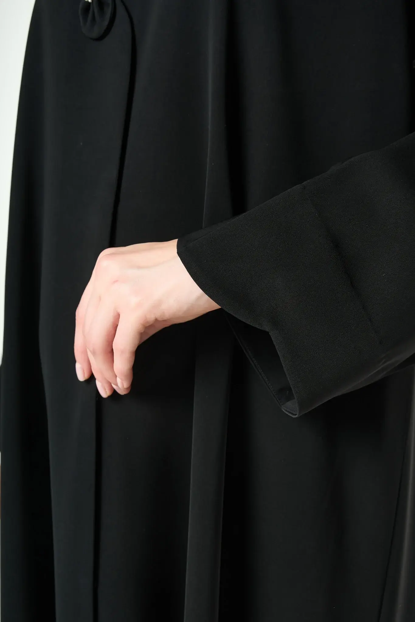 Black Reya Crepe Abaya with Decorative Bow Buttons